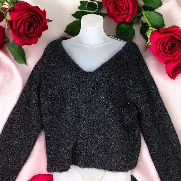 Nordstroms NWT Abound Cropped Black Sparkle V-Neck Cropped Sweater Pullover LRG - Picture 1 of 12